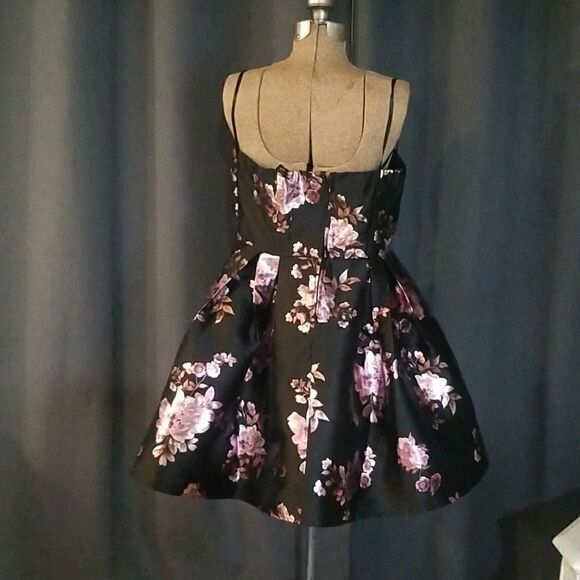 Women's Satin Dress Midi Mackenzie Floral Satin Party Dress - Picture 8 of 13